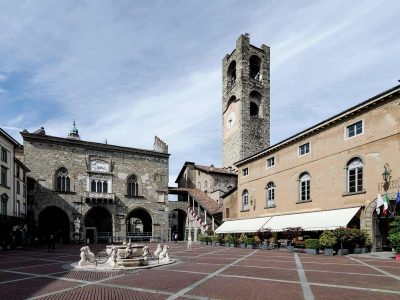 bergamo piazza